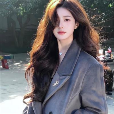 福尔摩斯与中国女侠